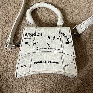 Maniere de Voir Mini Purse Graffiti